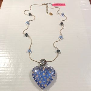 Rare X-Large Heavens to Betsey Lucid heart ❤️